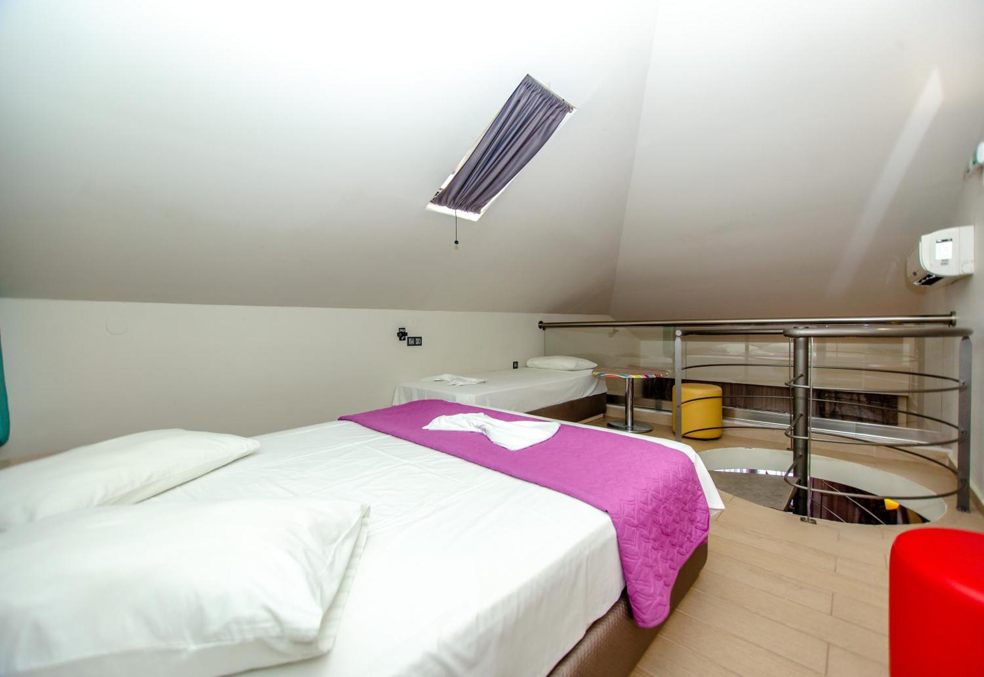 Amalia Mare Sea View Apartment Nea Vrasna Room photo